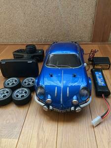 タミヤ製　電動ラジコンカー　1／10 カルマンギア　フルセット　単三乾電池があれば走行出来ます。　但し古い商品なのでNC、NRで