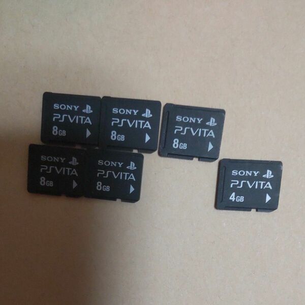 SONY PSVITA用　メモリーカード　８GBが５枚と４GBが１枚のセット