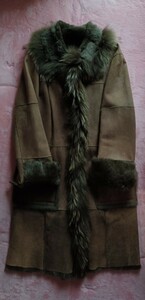 * Spain made leather * real rabbit & raccoon fur *.. soft! thin light weight! stylish . pretty! khaki real leather suede leather fur long coat *