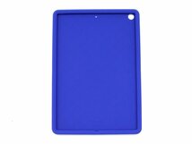 6万新品◆ボッテガヴェネタ◆青ラバーマキシイントレ iPadタブレットケース 10.2インチ 1円_画像2