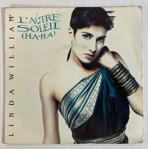 リンダ・ウィリアム (Linda William) / L'autre soleil (Ha-ha) c/w D'amoure et d'amitie 仏盤EP WEA 2292-46627-7