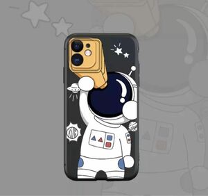 【新品・未使用】iPhone スマホケース　宇宙飛行士　ブラック　かわいい