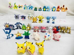 ポケモン モンスターコレクション モンコレ ポケットモンスター リザードン カメックス 波乗りピカチュウ まとめ HY-240215011