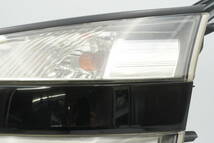 ヴォクシー ZRR70G 純正 後期 HID ヘッドライト 左 コーティング済み 刻印T KOITO 28-225 トヨタ P:BZ39_画像5