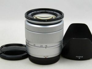 [21442Y1]★極上美品★FUJIFILM XC 16-50mm F3.5-5.6 OIS II シルバー フード付き