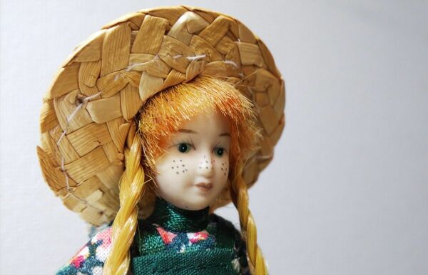 【 赤毛のアン】ANNE of GREEN GABLES 人形
