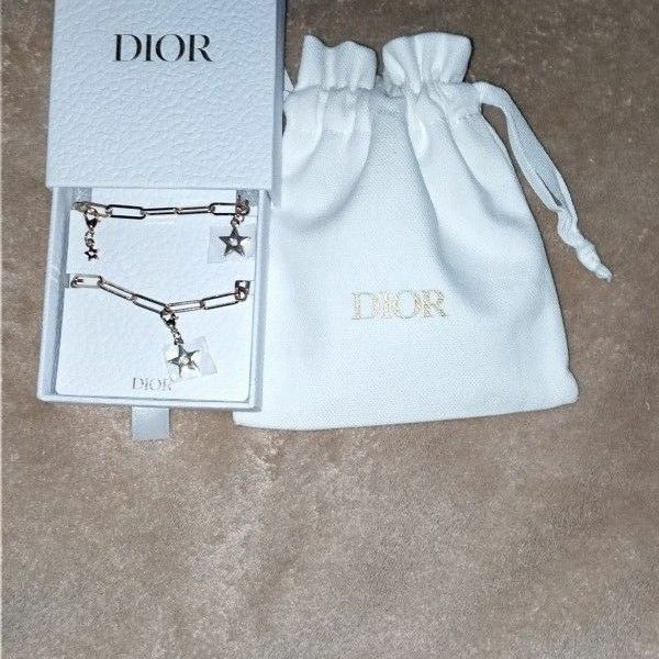 Dior ノベルティ ストラップ 携帯 チャーム　星 ゴールド クリスチャンディオール 新品 巾着袋 ポーチ クリスタル会員
