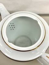 美品　ウェッジウッド　Wedgwood　エンバシーコレクション　ティーポット　ラージ　大容量　EMBASSY　金彩 　未使用品_画像4