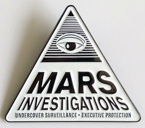 【インポート/新品/即決】MARS INVESTIGATIONS/火星火星調査 ロゴ・ピンバッジ/ピンズ/Veronica mars/ホルスの目/ピラミッド(ar-227-2)