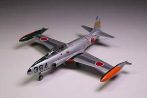 T-33ジェット練習機　1/72　プラモデル完成品　プラッツ　シューティングスター　サンサン　浜松基地　川崎