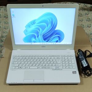 富士通 LIFEBOOK AH30/D1 ノートPC Win11 Home 15.6型ワイド 8GBメモリー 240SSD 美品