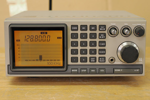 STANDARD 日本マランツ AX700 デスクトップ型 VHF/UHF 受信機 50～905MHz AM/FM/WFM