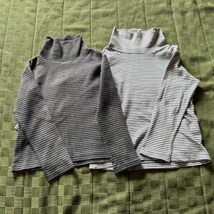 110cm UNIQLO ユニクロ ハイネック カットソー 長袖