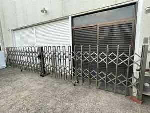  aluminium caster gate accordion flexible gate temporary scaffold material ( maximum 6.4m)(3133)