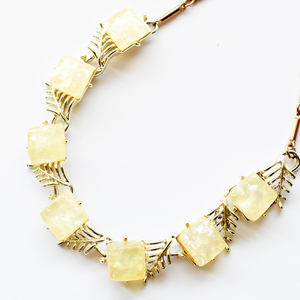 Vintage Coro　1960’s white opal color　rhombus　leaf motif　necklace