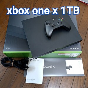 Xbox ONE X　