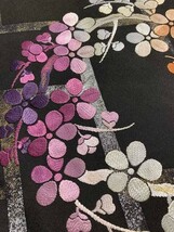 ★きものさらさ　アンティーク着物帯★丸帯　黒地　刺繍　両面　正絹　桐　水仙　梅　大正ロマン　古布　古裂　_画像9