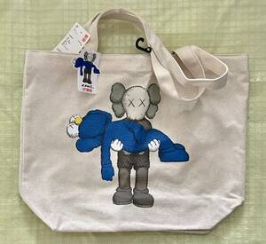 新品 未使用品 タグ付き ユニクロUNIQLO カウズ KAWS トートバッグ トートバック