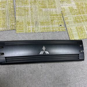 三菱 U61V U62V U61T U62T ミニキャブ バン トラック 純正 フロントグリル 