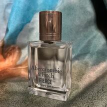 Abercrombie Fitch アバクロ フィアース 30ml 香水 _画像1