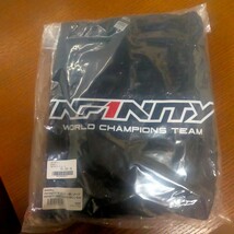 INFINITY　インフィニティ　トレーナー、Tシャツ_画像5