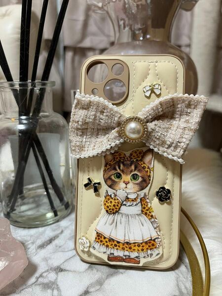 処分価格 コヤンイサムチョン　iPhone14ケース　猫スマホケース　リトルサンダーちゃん　ハンドメイド　 猫