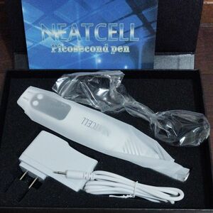 NEATCELL ピコレーザー　赤　ほくろ除去　シミ取り　新品未使用　0228