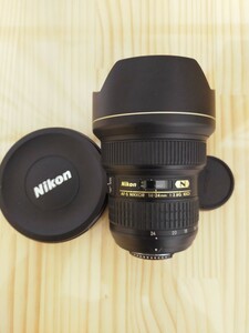 * practical goods * Nikon AF-S NIKKOR 14-24mm F2.8G ED zoom lens 