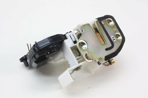 JB5 JB6 JB7 ライフ F H15年式 P07A NA 4AT 2WD フロント F 右 運転席ドア ドアロック ロック アクチュエーター ..