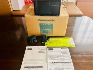 中古Panasonic Strada カーナビ CN-RX05Dブルーレイも見れる　おまけ付き