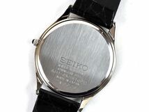 H0304□美品 動作確認済 SEIKO セイコー ドルチェ 腕時計 クォーツ 3針 ラウンド 8J41-0AJ1 SS 革 シルバー ブラック メンズ/ D_画像9