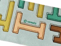 169805◇ HERMES エルメス ツイリー スカーフ シルク ミント ブルー ベージュ ファッション 小物 Hロゴ ステッチ レディース/ G_画像2