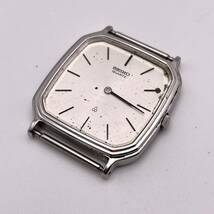 1円 ■ 稼働品 SEIKO QUARTZ セイコー クォーツ アナログ 白文字盤 5930-5300 N285-13-58_画像1