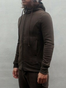 サイズ：M　美品　日本製 　AKM【K110】 GIGING SWEAT neck zip　スウェット ジップアップ パーカー ジャケット 裏起毛