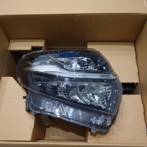 ★☆破損無 ダイハツ タント カスタム LA650S LED 右ヘッドライト 81130-B2760 KOITO 100-69075 ★☆