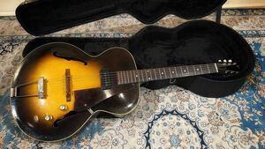 ☆ 送料込み! ☆ 個人出品 ☆ ギブソンGibson ES-125☆1956年 ビンテージ ☆ ケース付 ☆ 年代の割に綺麗です☆フルアコ