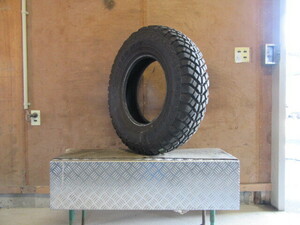 《ヨコハマ！》 GEOLANDAR M/T+ 215/85R16 114/112L LT 23年製バリ溝1本のみ！！ ジムニーシエラ,JA11,22,JB23,64,スペア等へ！！