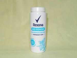 !! armpit . pair,..! Rexona deodorant powder 80g!!