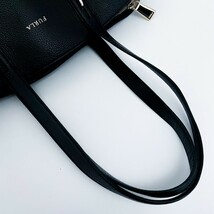 1円〜■極美品■FURLA フルラ トートバッグ ビジネス 大容量 A4 レディース メンズ レザー ロゴ ブリーフケース ブラック 黒_画像4