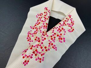 ▼三作▼訳あり　礼装用　豪華　刺繍半衿　W21