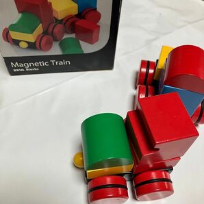 木製 知育玩具 おもちゃ　BRIO マグネティックトレイン　電車　ブロック遊び　つみき代わりにも