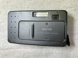 SANYO DSC-X110