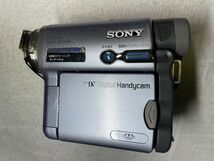 SONY Mini DV Digital Handycam DCR-TRV22_画像1