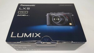 Panasonic パナソニック デジタルカメラ LUMIX LX5 ルミックス DMC-LX5 ライカレンズ + オートレンズキャップ付