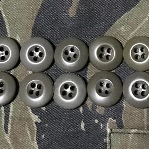 即決  米軍放出品 BDU用ボタン 10個セット ODカラー リペアパーツ サブデュードの画像1