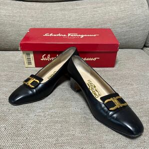 Salvatore Ferragamo NAVARRA 6D 23.5cm