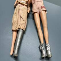 アサヒ玩具 ピンクレディー 人形 フィギュア　着せ替え人形2体セット ミー ケイ 昭和レトロ 当時物 高さおよそ29cm_画像3
