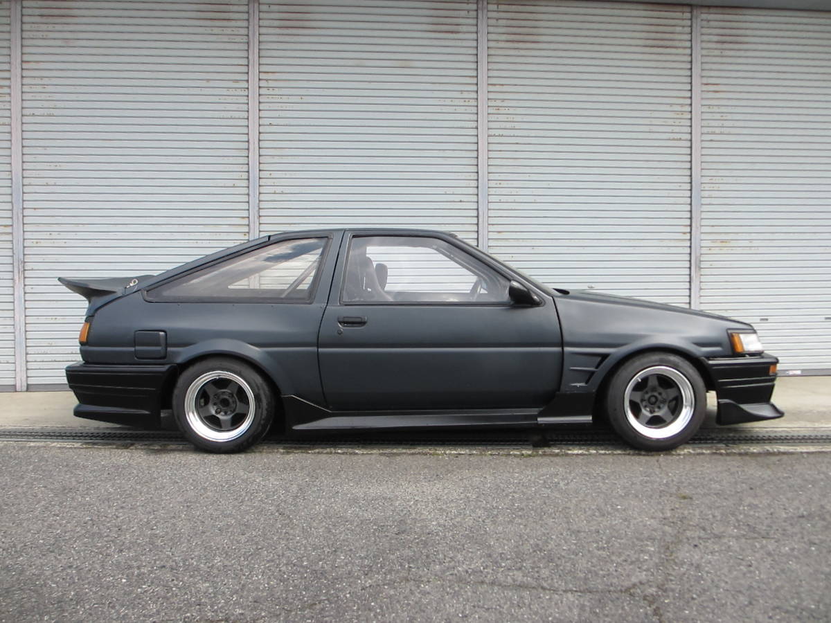 トレノ AE86 3ドアの値段と価格推移は?|100件の売買データからトレノ
