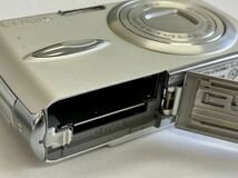 TH 2個セット Panasonic LUMIX ルミックス コンパクトデジタルカメラ DMC-DX01 / DMC-FX100 白 黒 デジカメ 動作未確認 ジャンク_画像7