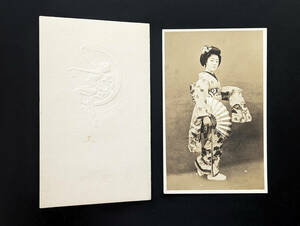 古写真　戦前　美人　明治　大正　7-580　検）絵葉書　絵はがき　芸妓　芸者　舞妓　花魁　遊女　女優　ブロマイド